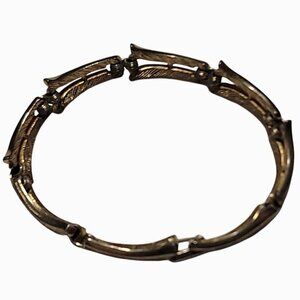 Vintage Trifari Gold Tone Bracelet
